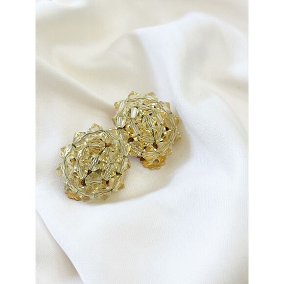 Vintage Lemon Yellow beaded cluster clip on earrings - Picture 5 of 6